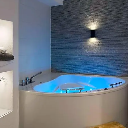 Ξενοδοχείο Flair - Two Bedroom 5*
